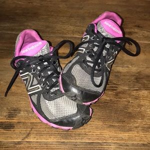 New Balance girls shoes